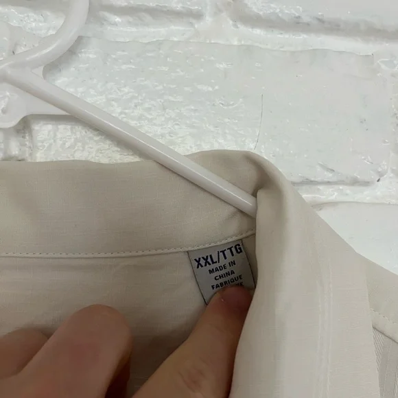 Mens Tommy Bahama button up shirt - Picture 4 of 4